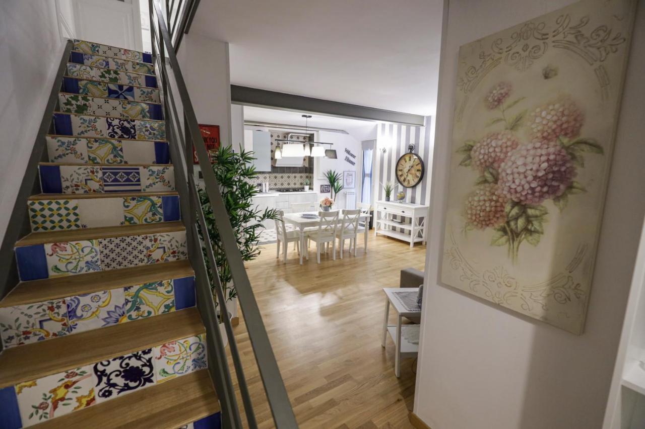 Happy House 31 Apartment Napoli Bagian luar foto