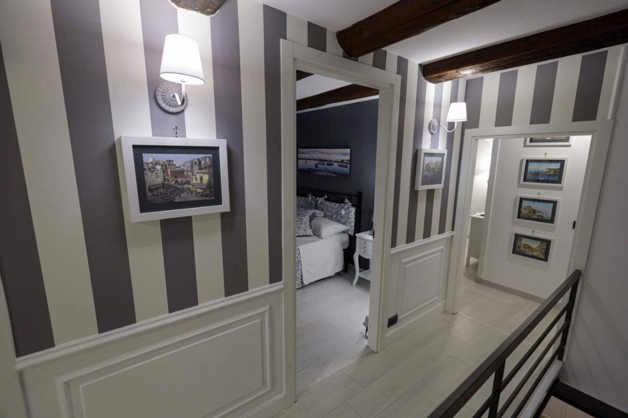 Happy House 31 Apartment Napoli Bagian luar foto