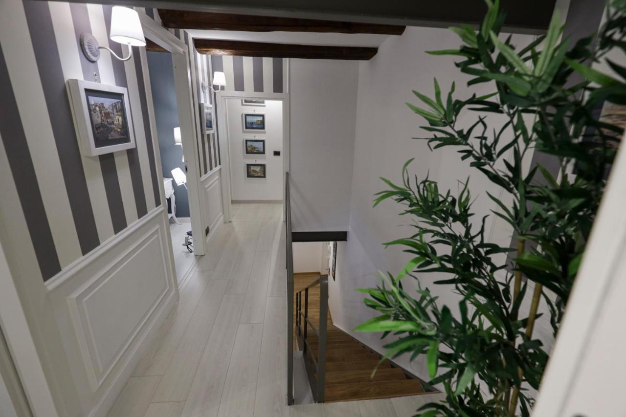 Happy House 31 Apartment Napoli Bagian luar foto